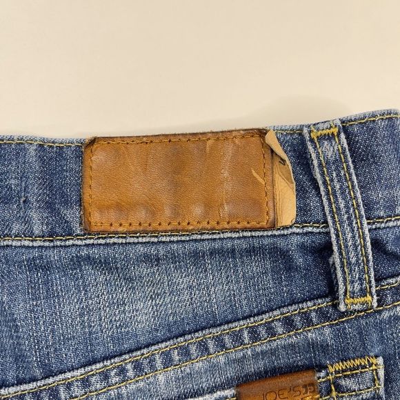 Joe's Samara Distressed Jean Shorts Women's 25 Mid Rise Denim Medium Wash Blue - Picture 3 of 10